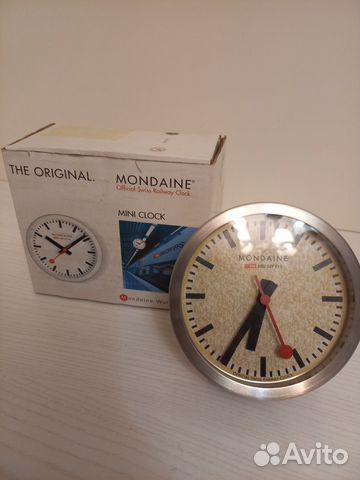 Настольные часы