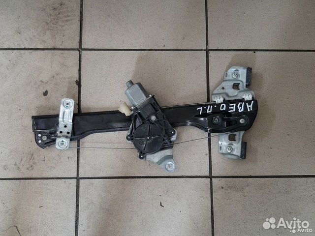 Стеклоподьемник передний левый Chevrolet Авео Т300