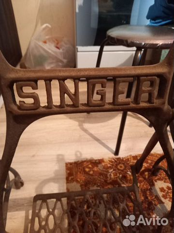 Станина от швейной машинки singer