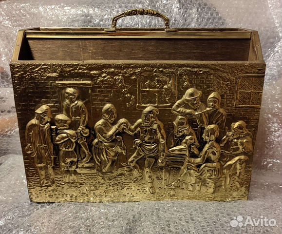 Ящик для газет и журналов, Англия