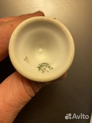 Подставка под яйцо клеймо корона