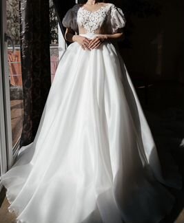 Продаётся свадебное платье в идеальном состоянии