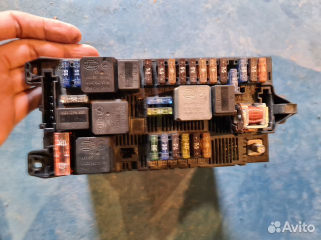 Блок предохранителей SAM Mercedes-Benz Cls E Class