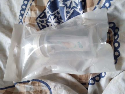 Бутылочка для кормления