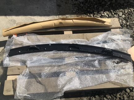 Стоп сигнал bentley flying spur 05-10