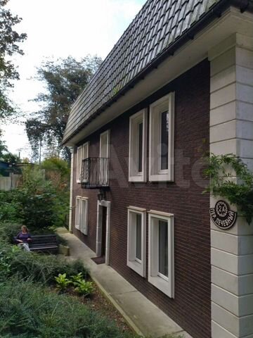 Дом 276 м² на участке 5,6 сот.