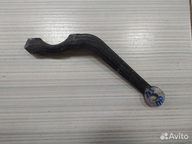 Рычаг поворотного кулака ваз 21213