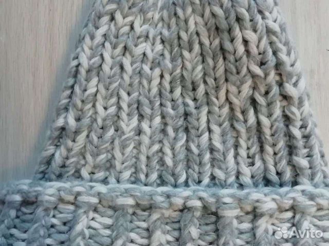 Шапка женская ручная работа