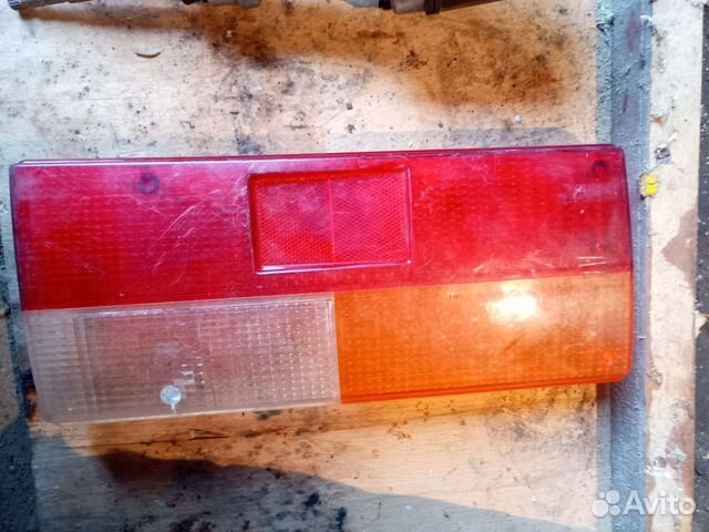 Заднее стекло для фары ваз 2107