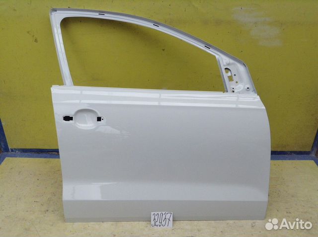 Volkswagen Polo седан Дверь Передняя Правая