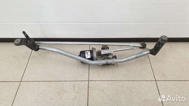 Трапеции дворников Рено Логан 2