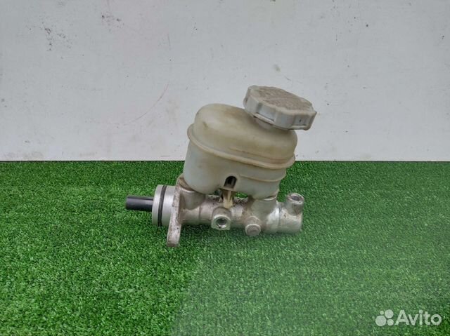 Главный тормозной цилиндр Kia Rio 1