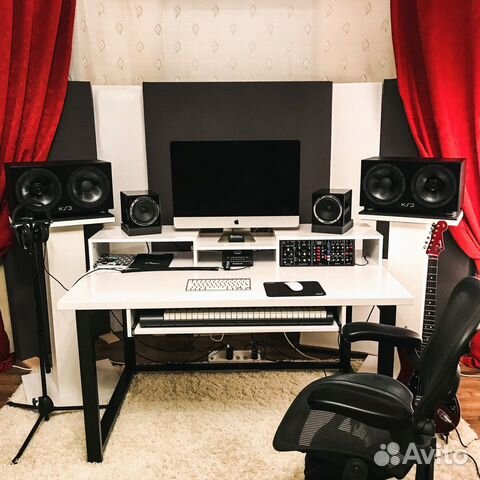 Стол домашняя студия звукозаписи