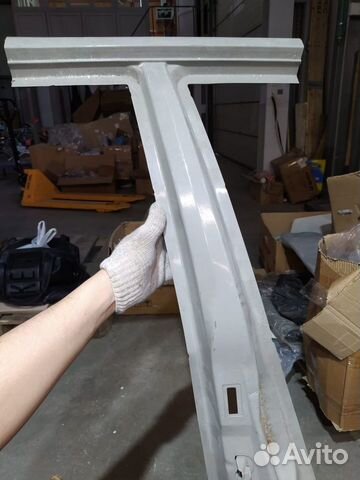 Стойка Кузова Средн. пр. Volvo (6817687), прав/лев