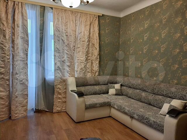 4-к. квартира, 97 м², 4/5 эт.