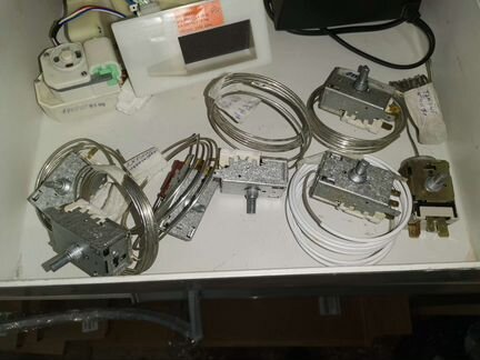 Термостат для холодильника, морозильной камеры