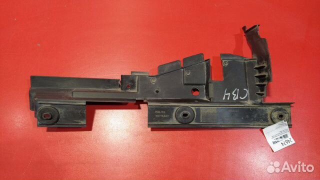 Воздуховод радиатора передний правый Ford Focus