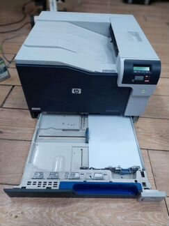 Цветной лазерный принтер HP color laserJet CP5225