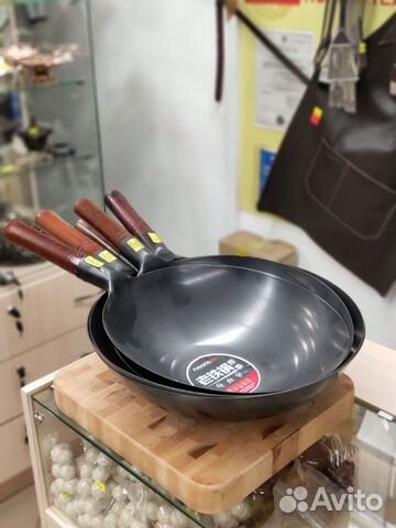 Сковорода WOK