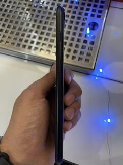 Телефон iPhone 7 плюс бу