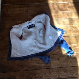 Курточка на искусственном меху, 