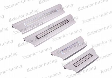 Накладки порогов Autobiography Range Rover 2017+