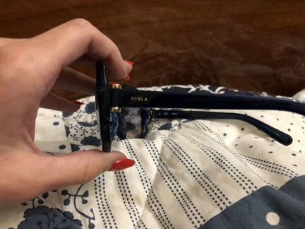 Солнцезащитные очки Furla