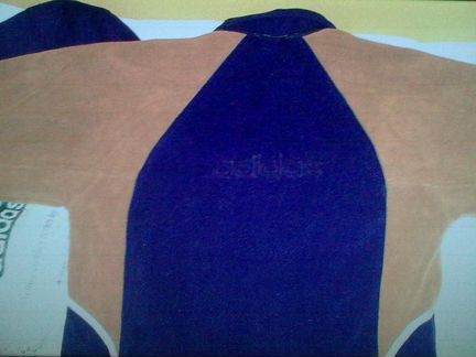 Продаётся спортивный костюм-adidas 56 размер