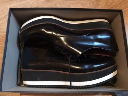 Туфли Italy (полуботинки женские) новые р.39