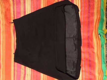 Женская юбка черная