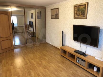 1-к квартира, 37 м², 10/15 эт.