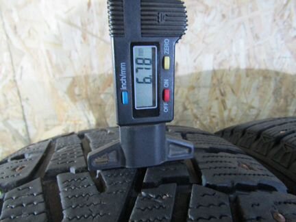 Зимние шины бу roadstone WIN guard WIN spike 235