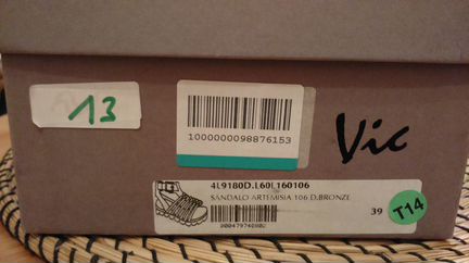 Сандалии Vic, 39, Италия, новые