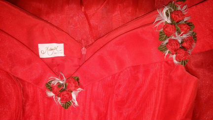 Эксклюзивное итальянское красное свадебное платье