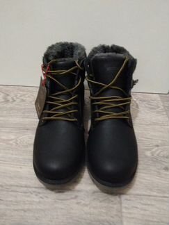 Новые женские сапоги