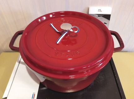 Чугунная кастрюля (кокот) 8,35 л 30 см, Staub