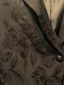 Костюм Пиджак, юбка, черный с принтом р-р 46