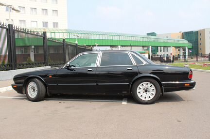 Jaguar XJ AT, 1996, 121 311 км