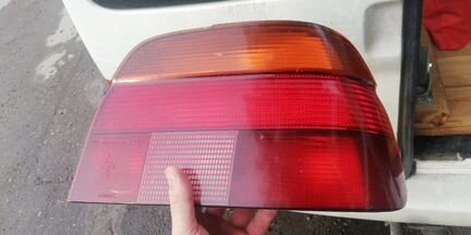 Продам задние фонари BMW e39