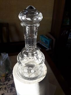 Старинный графин