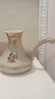 Кофейник и молочник