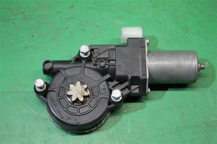 Замок крышки багажника Toyota Rav4 CA40 2012-2015