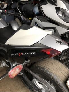 Заглушка пассажирского сиденья BRP Spyder