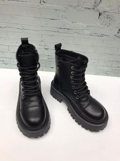 Ботинки женские Balenciaga