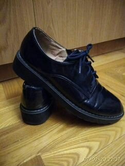 Лакированные туфли CAmidY