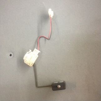 Toyota Land Cruiser Prado 120 датчик топлива