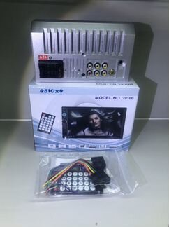 Автомобильные 2 дин магнитола 7010B