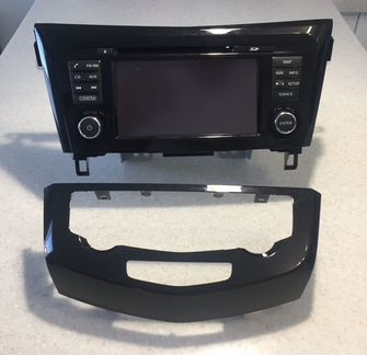 Штатное головное устройство Nissan Qashqai J11