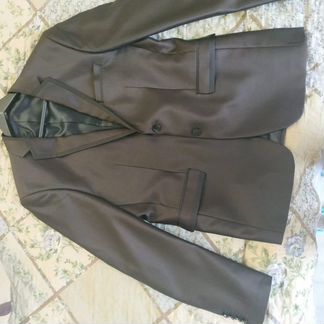 Мужской костюм Doni Ricci (70 шерсть)