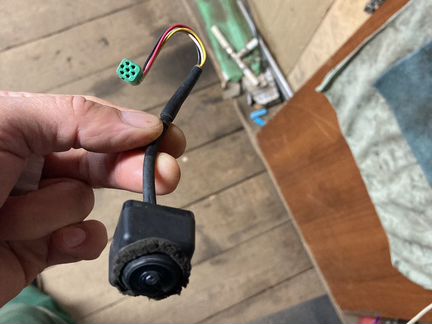 Камера бокового обзора